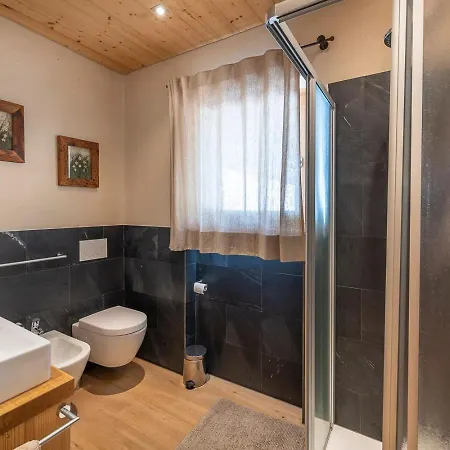 Penthouse 3 Bedrooms Sauna Hot Tub 度假居 *